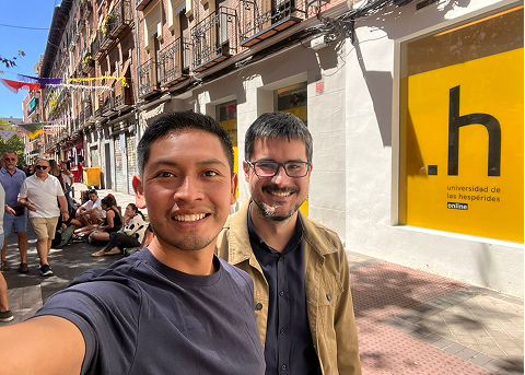 Vinilos para las fachadas de las sedes